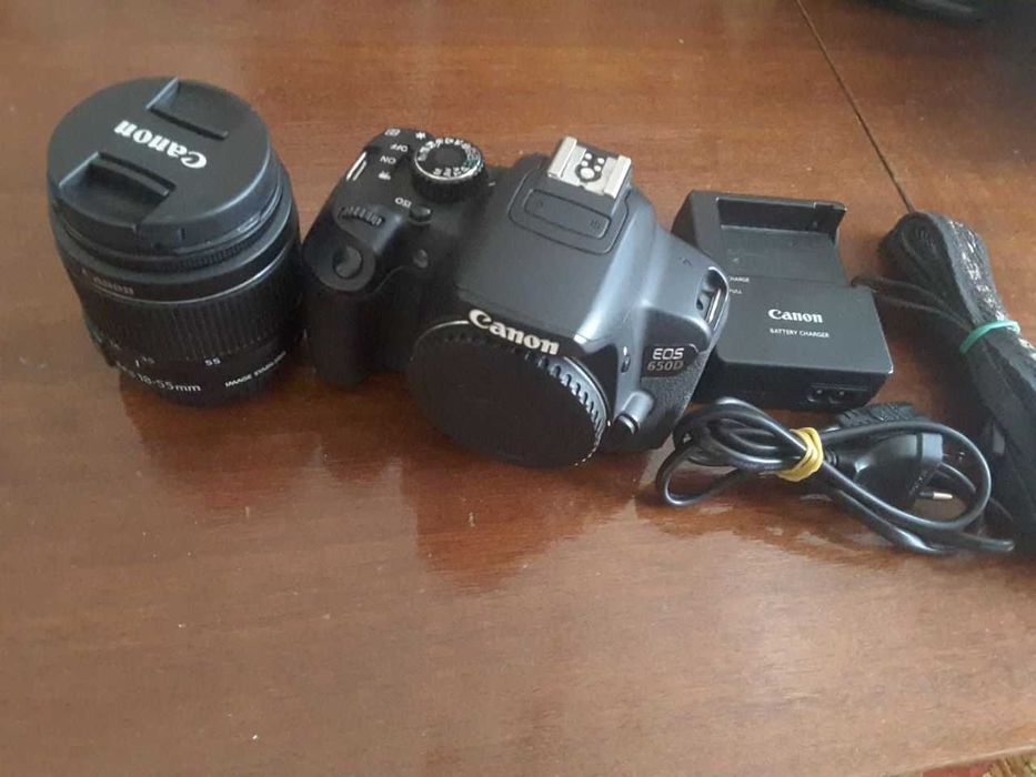 Фотоаппарат Canon 650Д + Объектив 18-55 is II