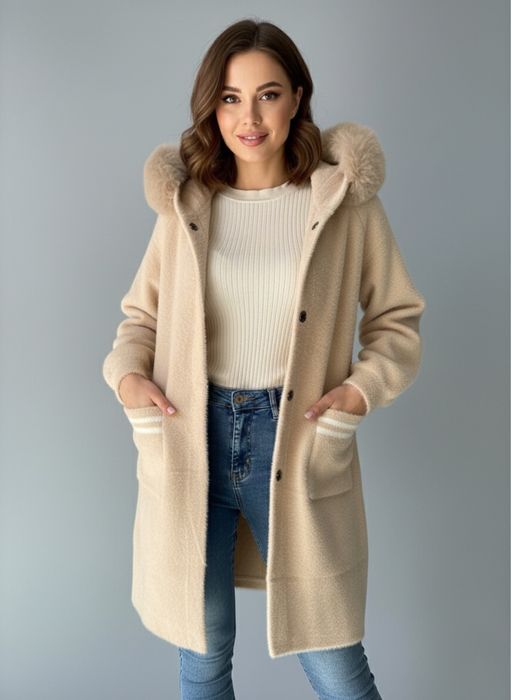 Кашмирена жилетка с пух