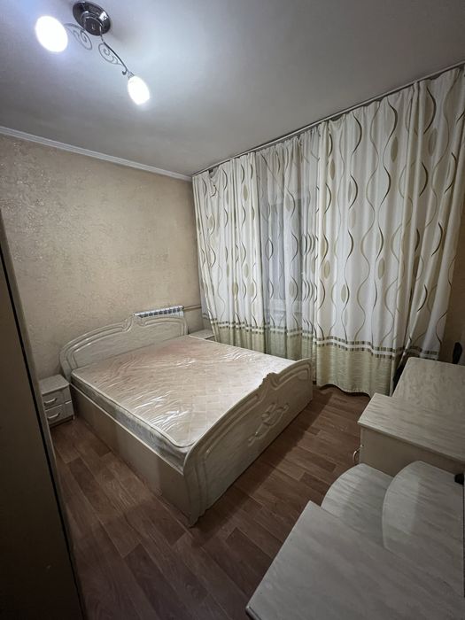 Сдам 2х ком квартиру в центре