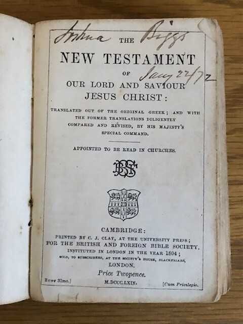 Biblia / Biblie buzunar veche , 1869 , in limba engleza, 10 X 6.5 CM