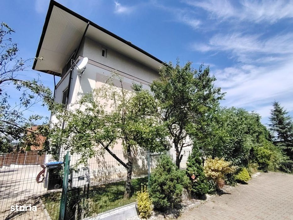 Casa cu panorama si curte generoasa - cartier Europa Cluj-Napoca