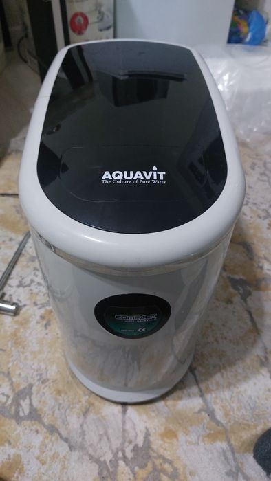 Фильтр для очистки воды Aquavit б/у