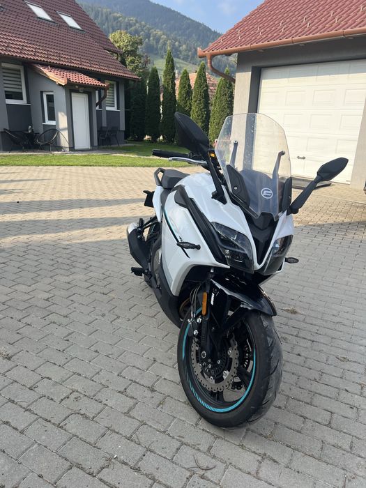 Vand sau schimb cu autoutilitar basculabil  CF MOTO GT 400 2021