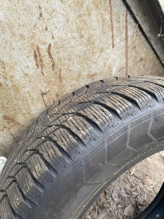 Резина липучка продам