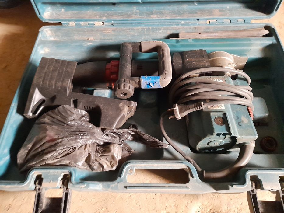 Атбойник молоток