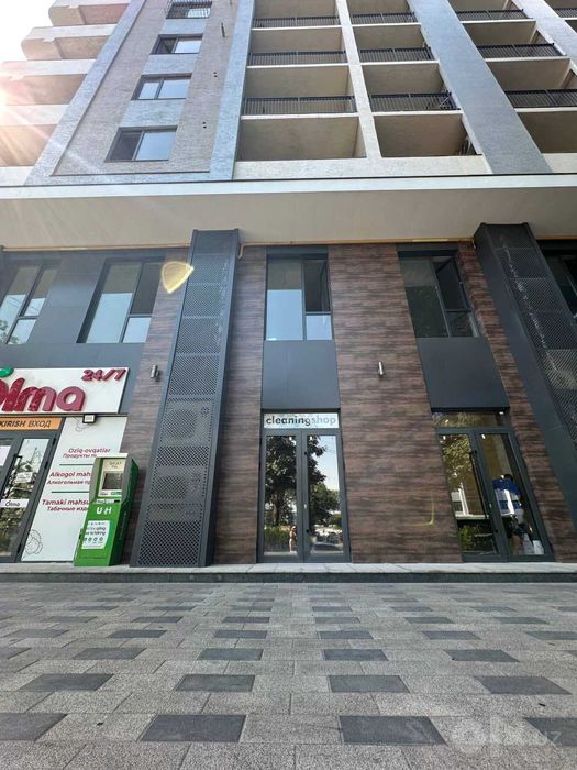 Аренда коммерческого помещения 450 м², 1-я линия, Руставели