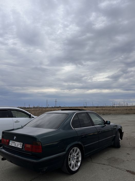 Продам месредес 124