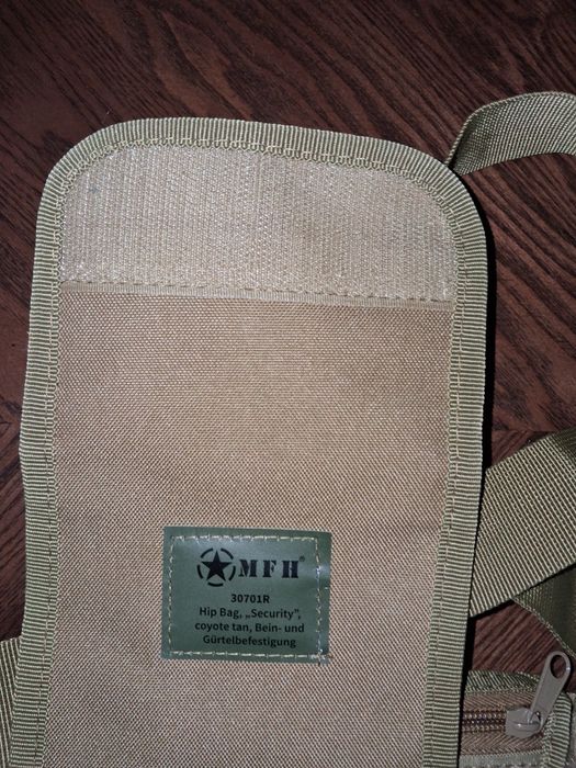 Чанта за бедро рамо