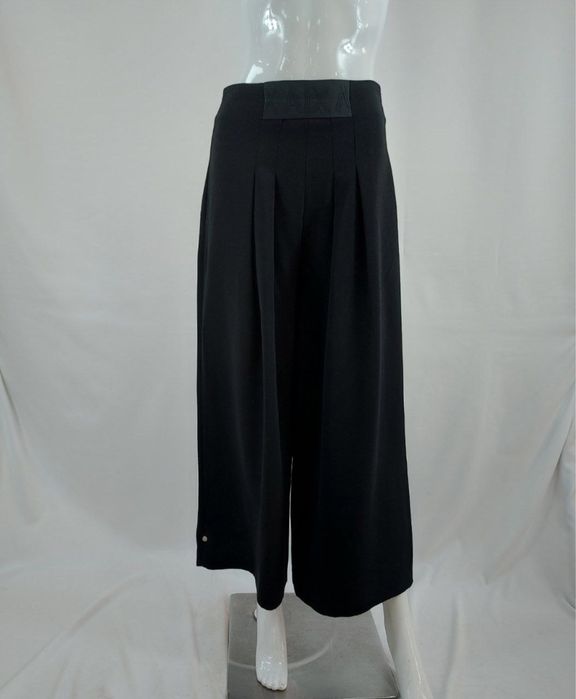 продам женские брюки Armani