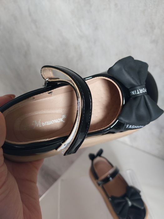 Туфли на девочку 29р