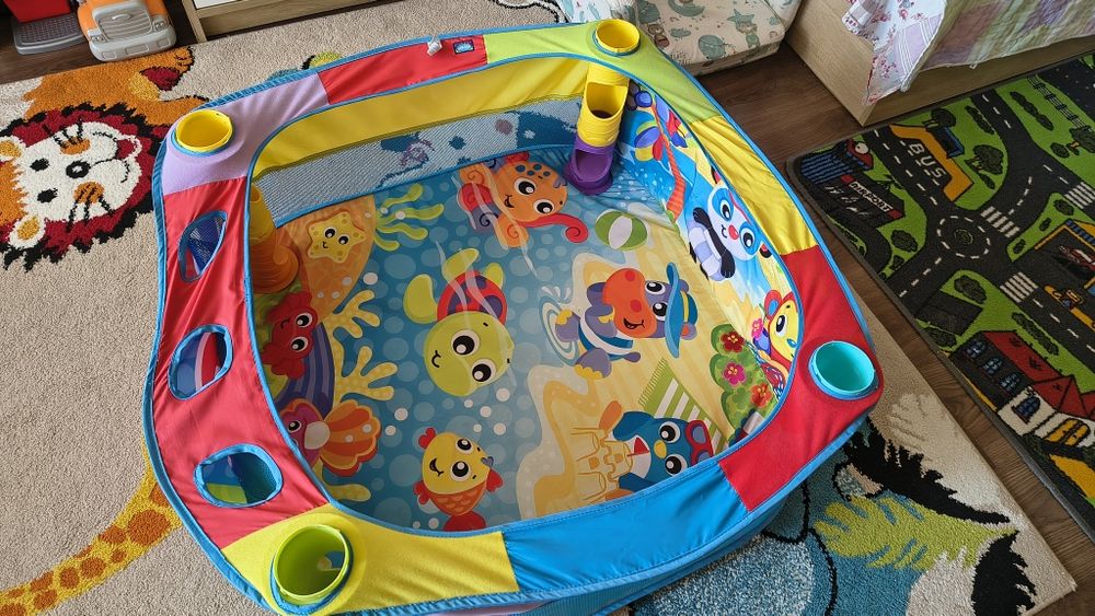 Playgro Активна гимнастика - басейн с топки