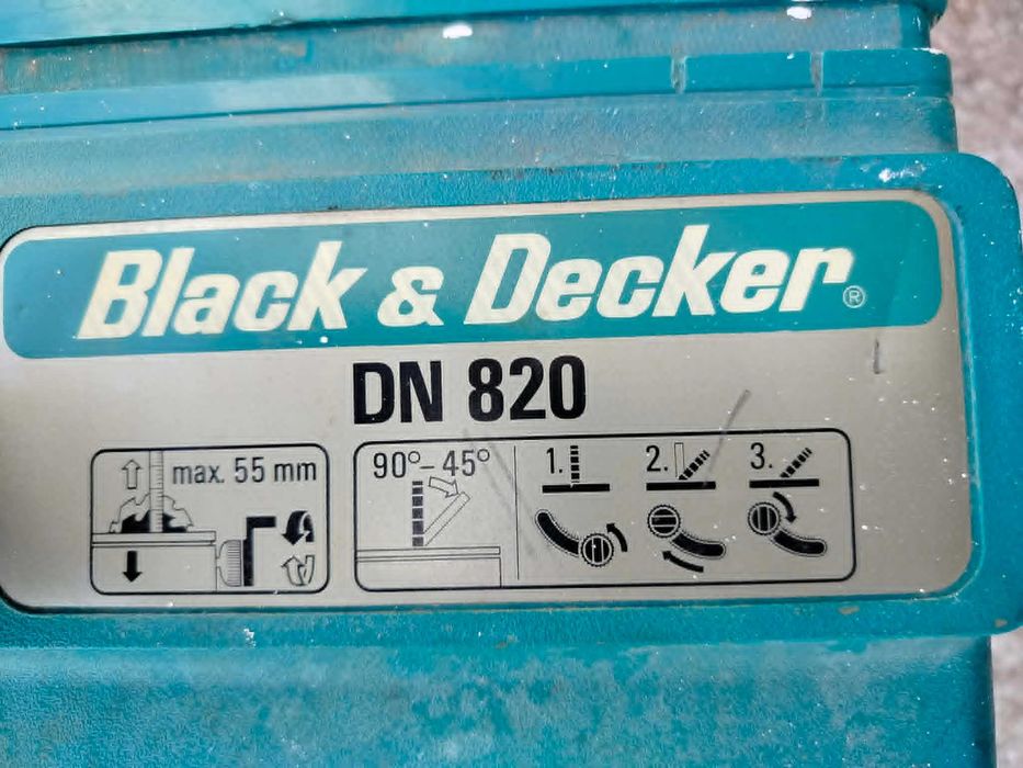 Настолен циркуляр Black & Decker DN-820 –Germany