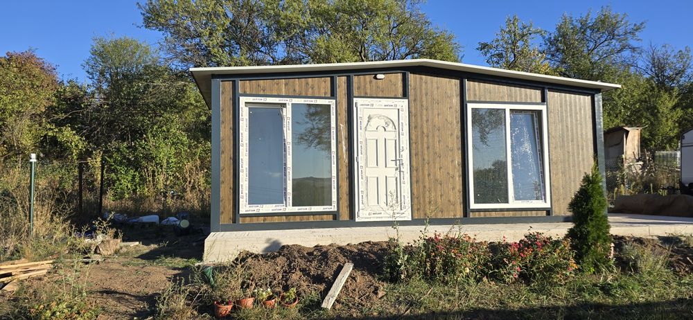 Контейнери за живеене