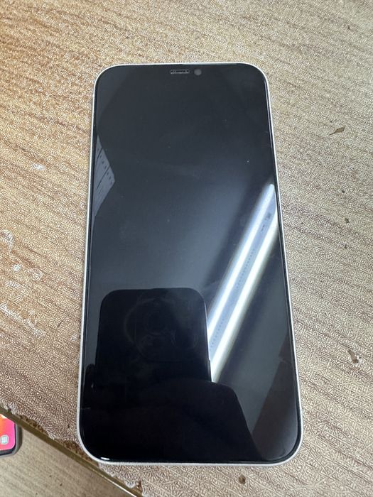 Айфон 12 128 гб 80%