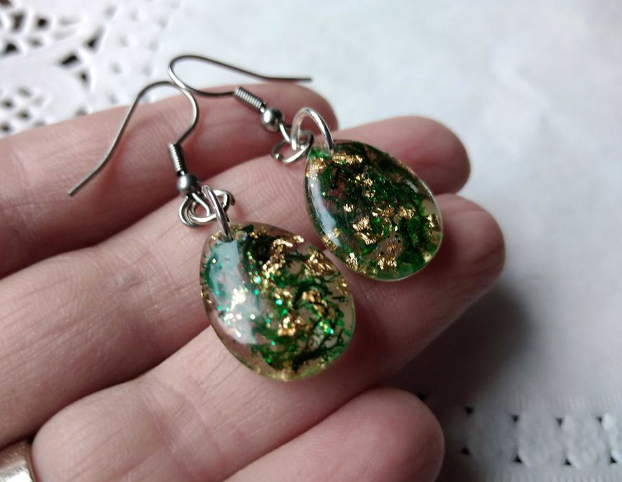 Пръстен от смола с мъх и златен лист Ръчна изработка Обеци смола Обици