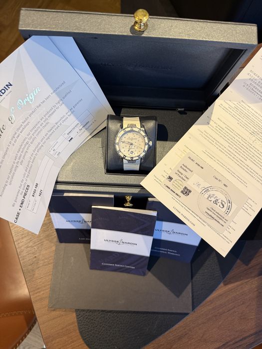 Ulysse Nardine Lady Diver Diamods