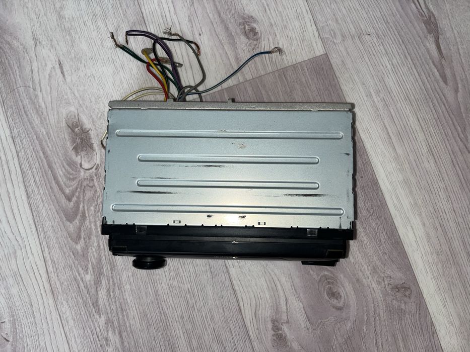 Продаю Sony DSX-A410BT.