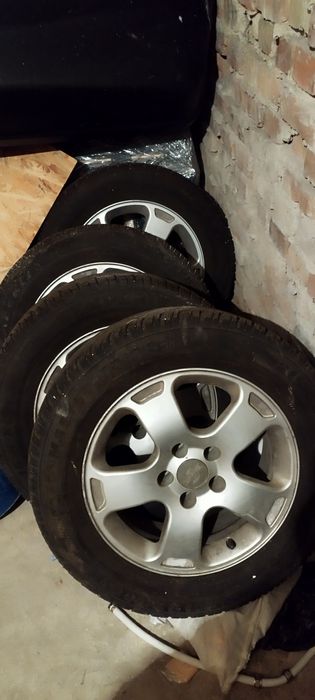 Перфектни гуми с джанти 5×112 16r