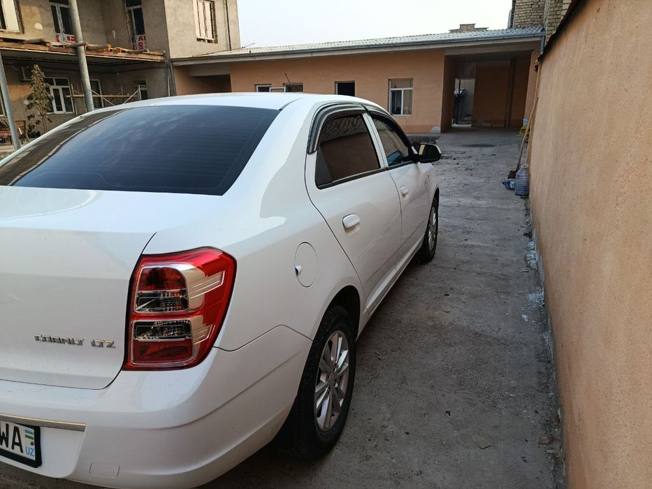 Kobilt sotiladi avtomat