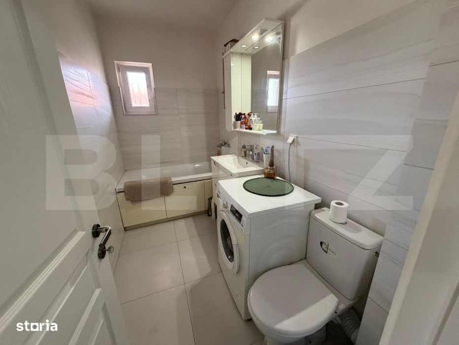 Apartament cu scara interioara, 100 mp, boxa si garaj, zona Central