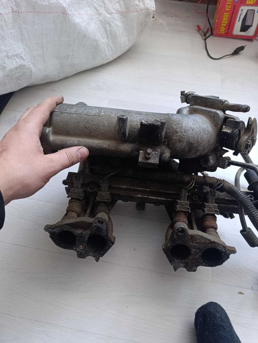 Продам впускной колектор  ваз 2114 тайынша