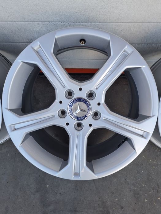 Оригинални джанти за МЕРЦЕДЕС MERCEDES Сп. П R17 5x112 ET47.5/57 8/75J