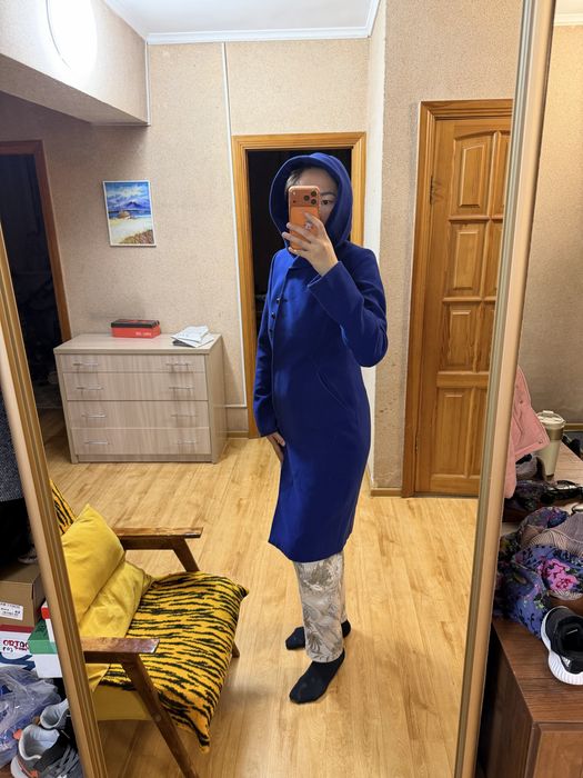 Продам женское пальто