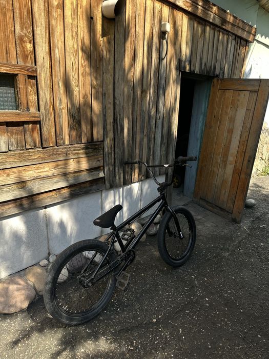Велосипед трюковой BMX
