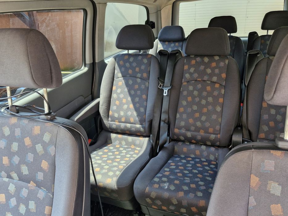 Închiriere bus  / van 8 locuri/ microbuz de inchiriat