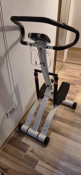 Vând Stepper ca Nou