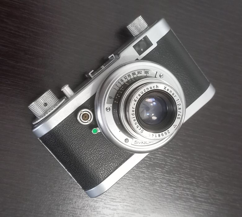 Aparat foto film Voss Diax 1a cu obiectiv Schneider Kreuznach-vintage,