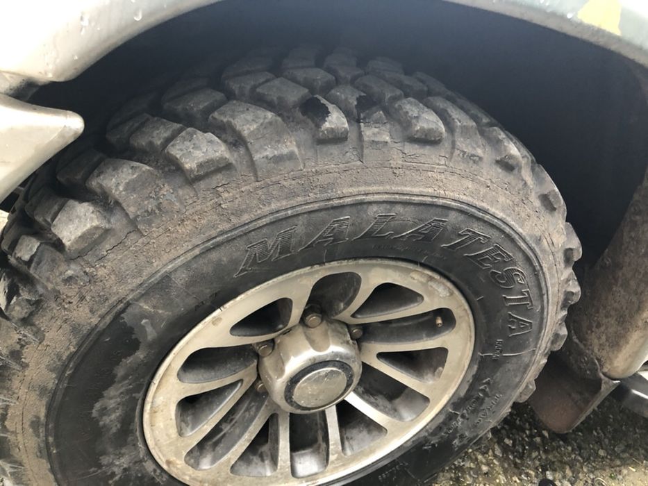 Mitsubishi Pajero 2.5D на части