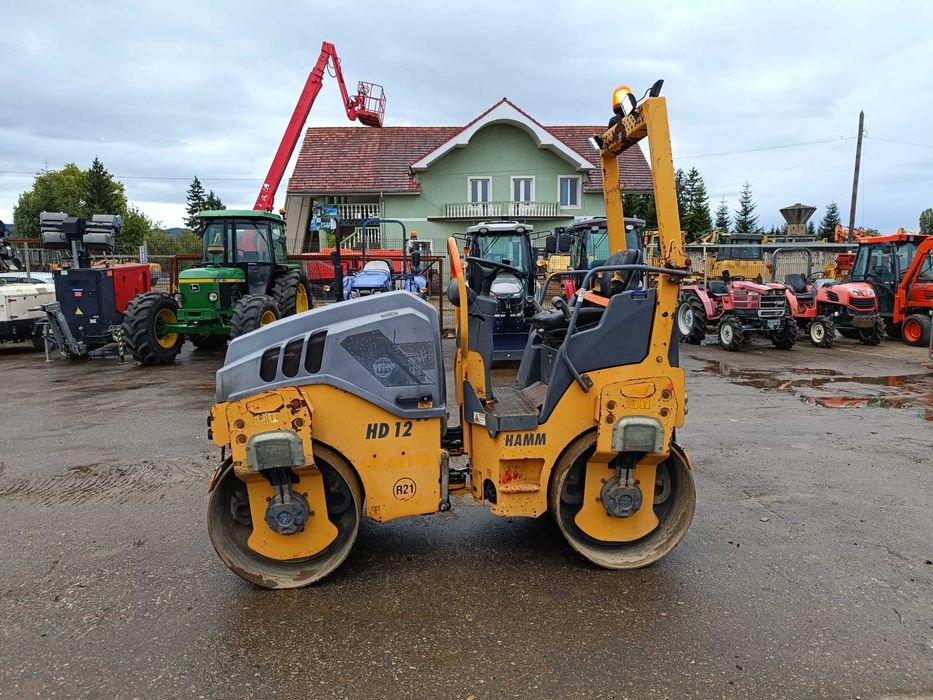 Cilindru  compactor 3.5 tone Hamm HD 12VV, 2014