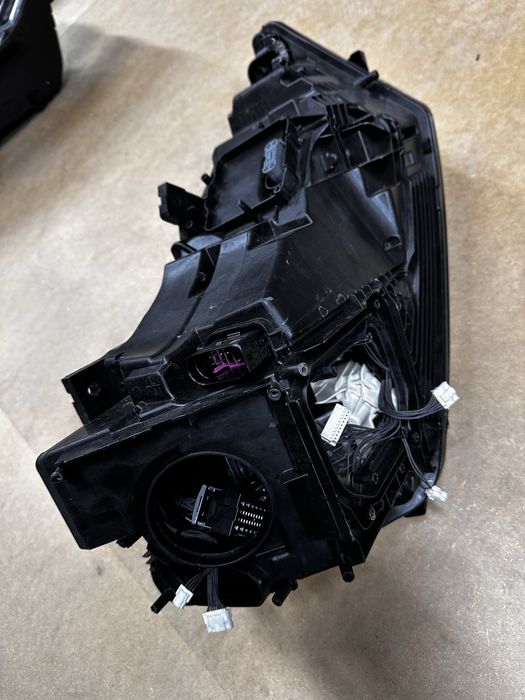 Far dreapta full led audi q3.83a.cod:83a941034.