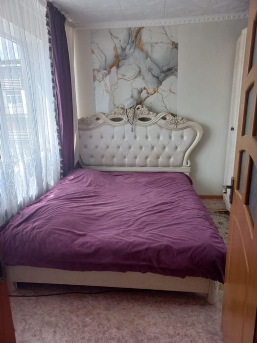 Продам 4х комнатную квартиру