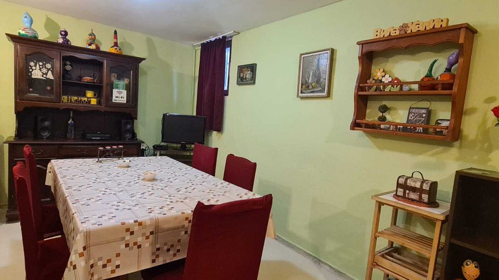 Самостоятелна вила на Килифаревския манастир, 10 км от Велико Търново