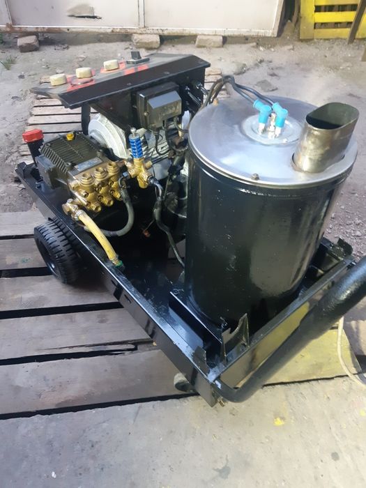 Aparat de spalat auto cu presiune 200Bari/15L/min