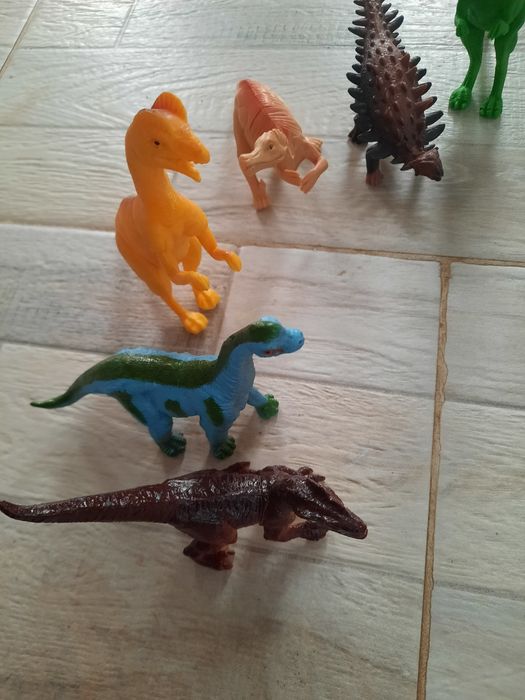 Lot jucarii dinozauri