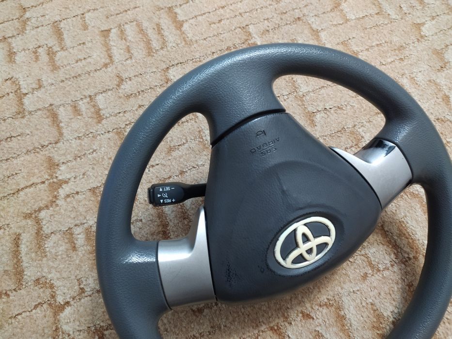 Руль Corolla 150