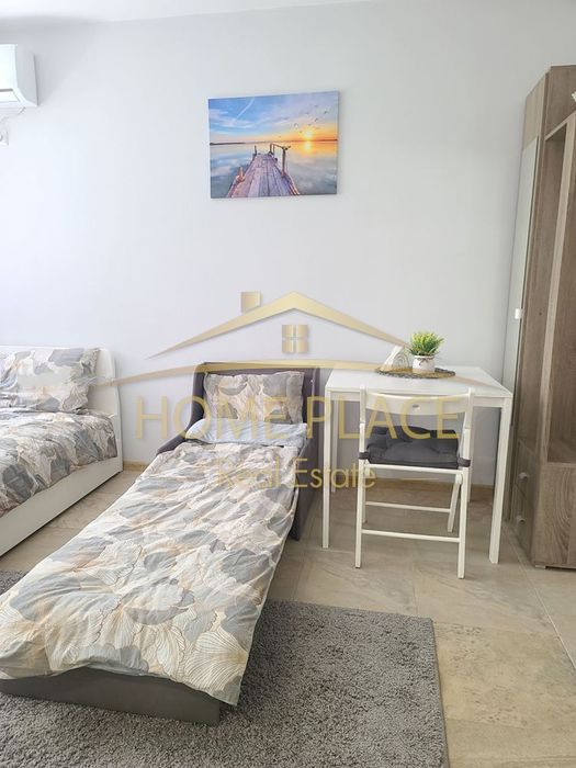 Дава се под наем Едностаен апартамент в Варна, Център - 30 кв.м за 357 € - Снимка #2