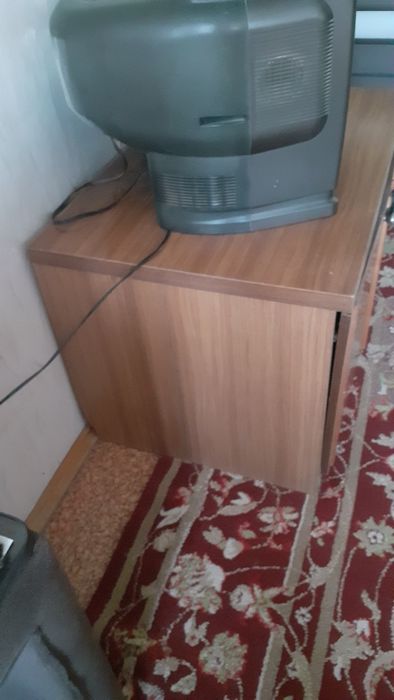 Большая тумба . БЯСПЛАТНО! СРОЧНО!