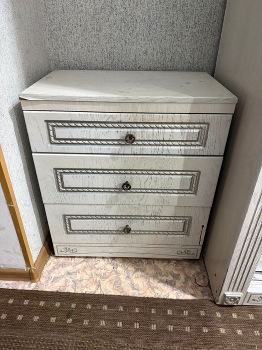 Шкаф для прихожей