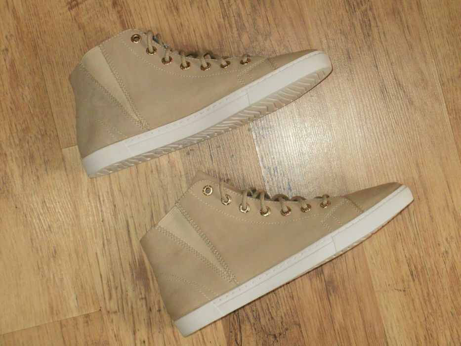 VAGABOND нови оригинални юношески естествена кожа 39