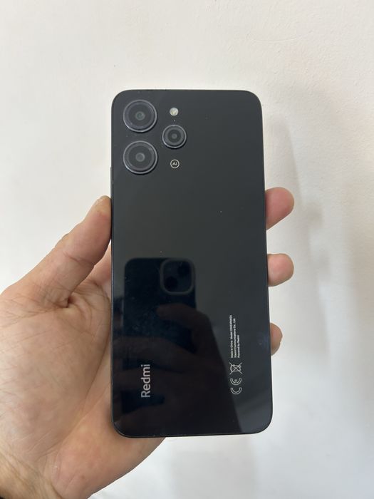 Redmi 12 256гб сатилады