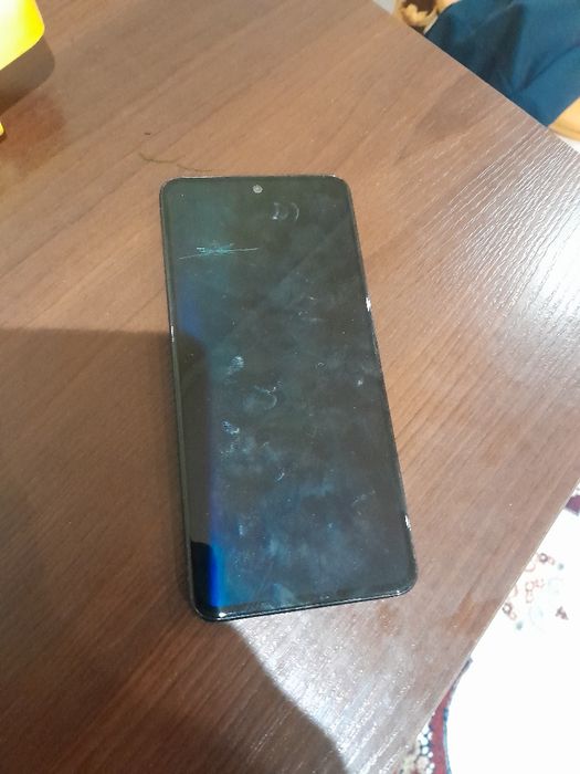 Продам телефон состояние хорошие