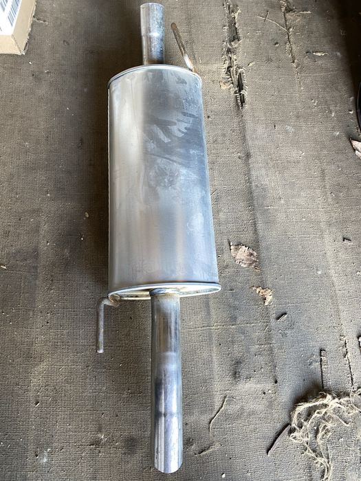 Продам новый глушитель Фольцваген пассат б3,б4