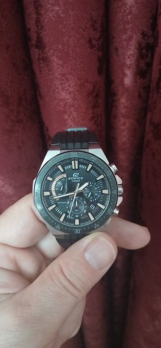 Срочно продам часы casio edifice efr-563p