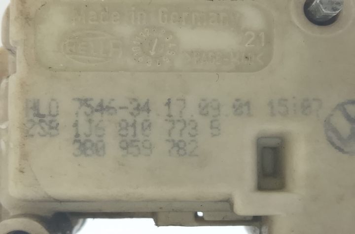 Motoras  Clapeta rezervor 3B0959782 Volkswagen VW Golf a 4-a generati