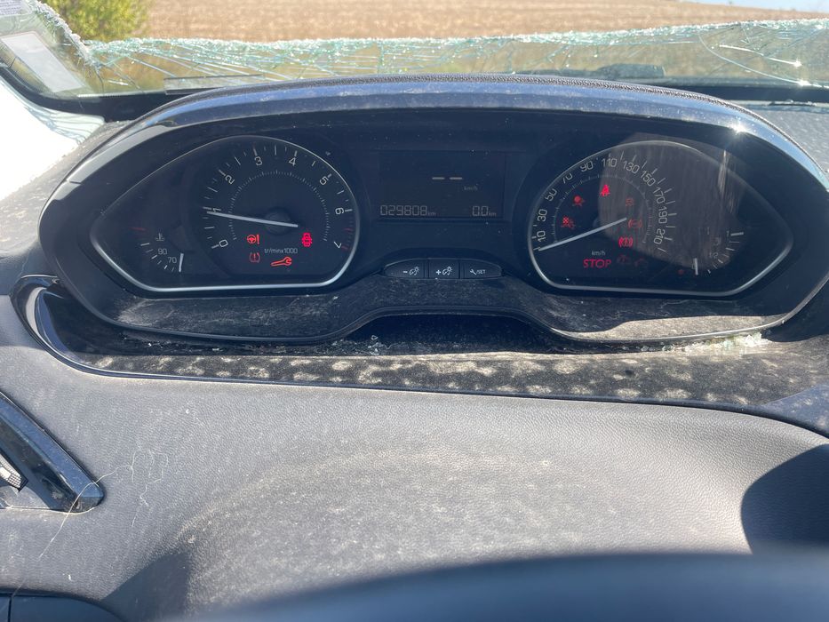 Peugeot 208 1.2 VTi, Двигател: HMR, 82 к.с., BVM 5 ск.,Peugeot 208 1.2