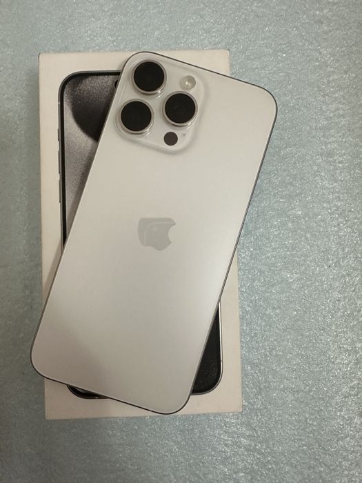 Iphone 15 pro max 
Xolati ideal 
Umuman aybi yo 
Remont bomagan 
Daji